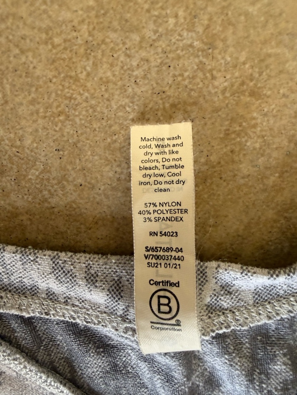 Athleta Light Gray Animal Print Racerback Top Size Small - Picture 4 of 6
